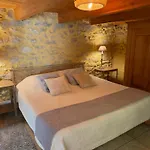 Le Petit Clos فندق مبيت وإفطار 3*