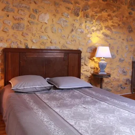 Le Petit Clos فندق مبيت وإفطار Fontjoncouse