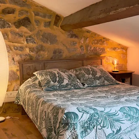 Le Petit Clos Bed & Breakfast