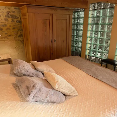 Le Petit Clos Bed & Breakfast