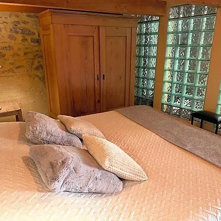 Le Petit Clos فندق مبيت وإفطار 3*