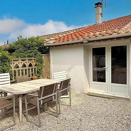 Le Petit Clos فندق مبيت وإفطار Fontjoncouse